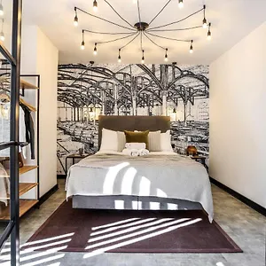The Brewers Contemporary Apartahotel